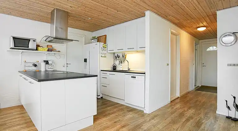 Ny renoveret sommerhus  inkl. rengøring og linned