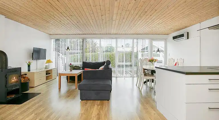 Ny renoveret sommerhus  inkl. rengøring og linned