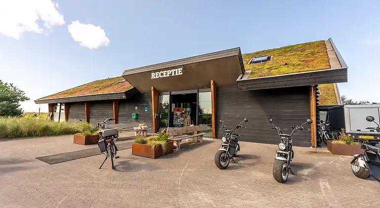 Ferielejlighed i Hollum