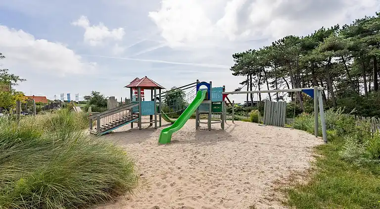 Ferielejlighed i Hollum