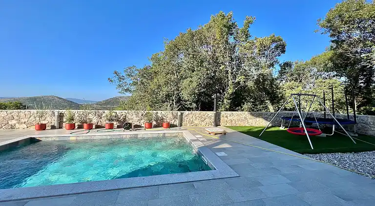 Holiday home in Bribir