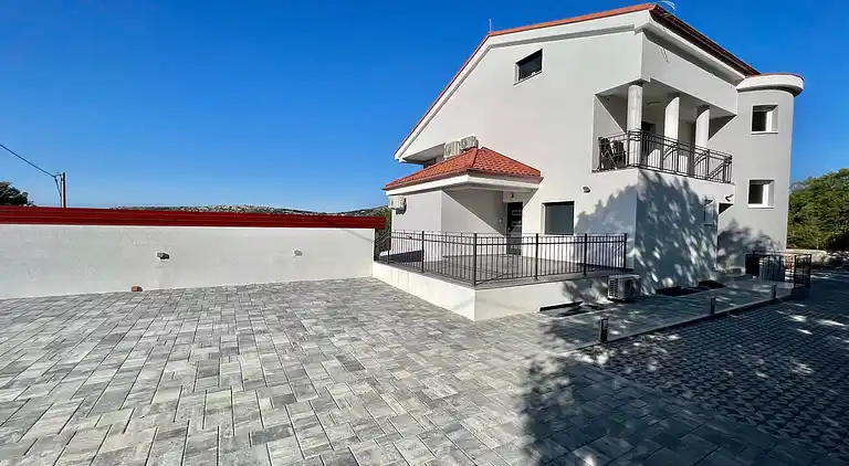 Holiday home in Bribir