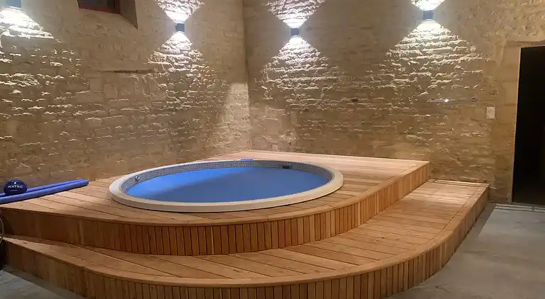 Manor house in Lantheuil