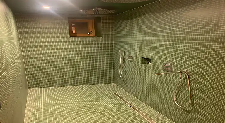 Manor house in Lantheuil