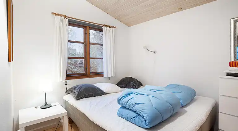 Skønt beliggende sommerhus i Dronningmølle