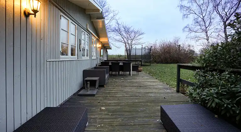 Skønt beliggende sommerhus i Dronningmølle