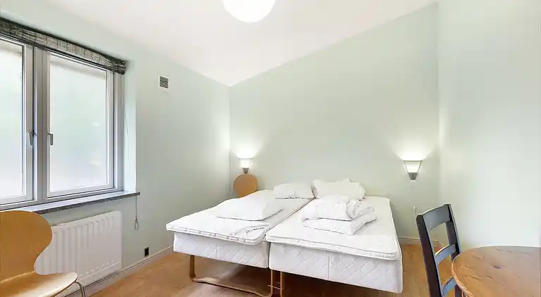 Stort Sommerhus i rolige natur skønne omgivelser