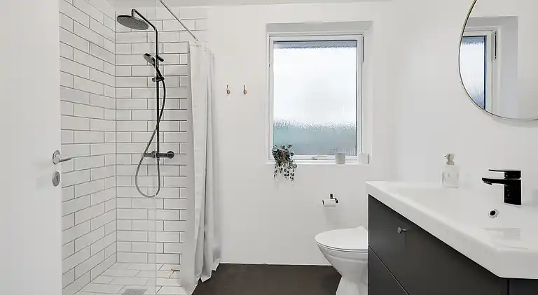 Wunderschönes neu renoviertes Sommerhaus am Meer