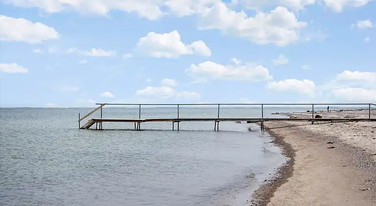 1. række med panoramaudsigt over Tørresø Strand