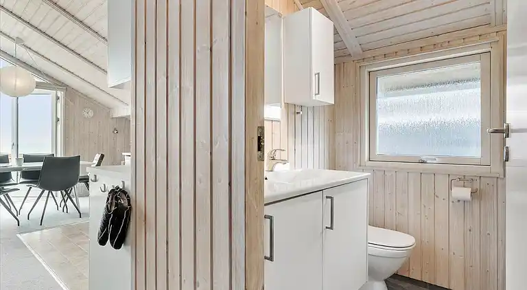 1. række med panoramaudsigt over Tørresø Strand
