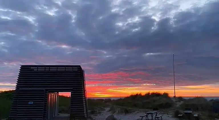 Charmerende sommerhus tæt på strand