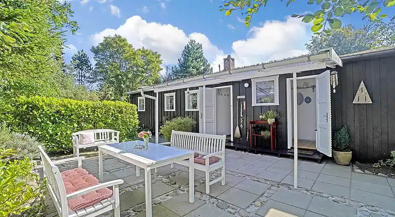 Charmerende sommerhus tæt på strand