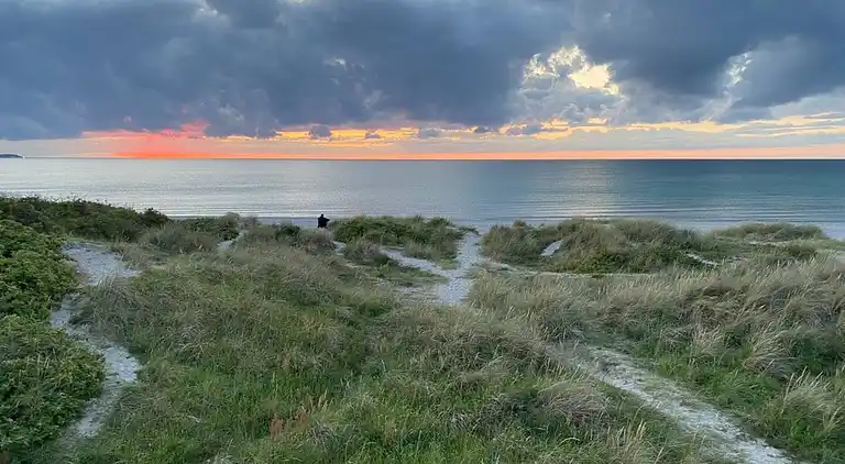 Charmerende sommerhus tæt på strand