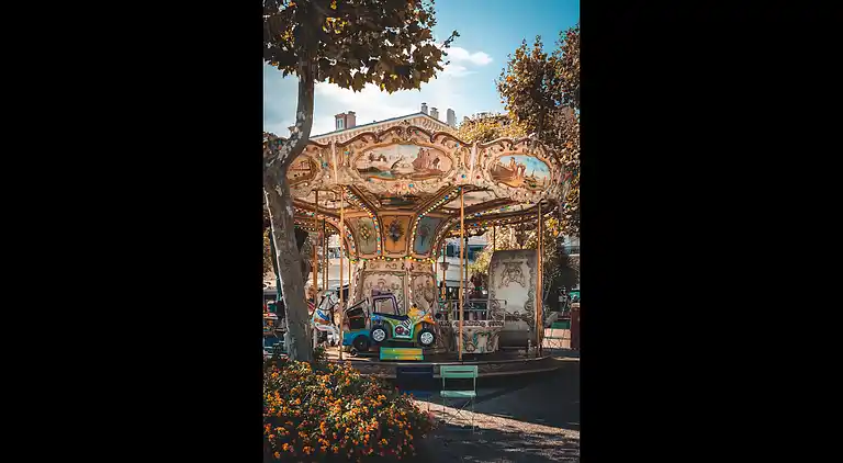 Cannes center - very practical - all comfort