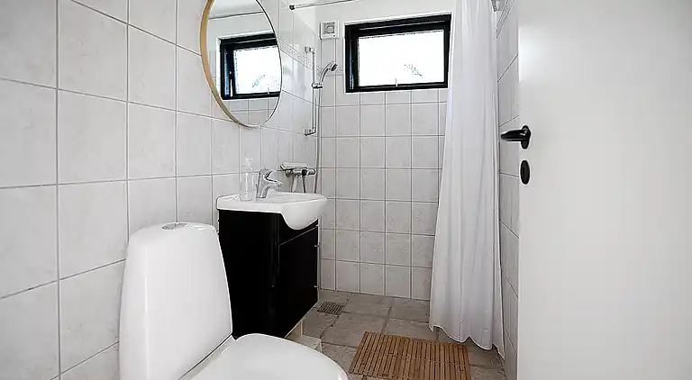 Sommerhus i idylliske kystområde