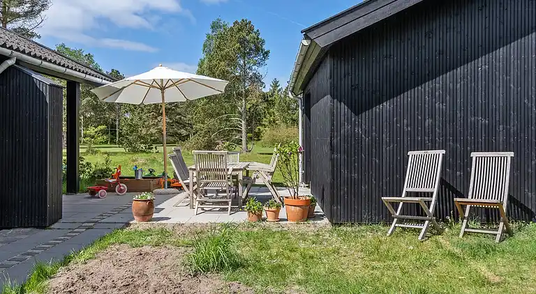 Sommerhus i idylliske kystområde