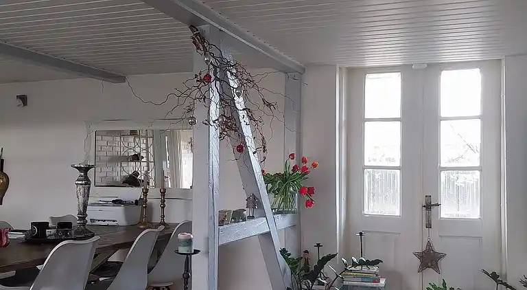 Hyggeligt hus på landet  i roligt område.