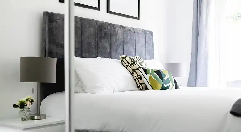 Skyvillion -vineyard Court- Enfield 1-bed Wgarden