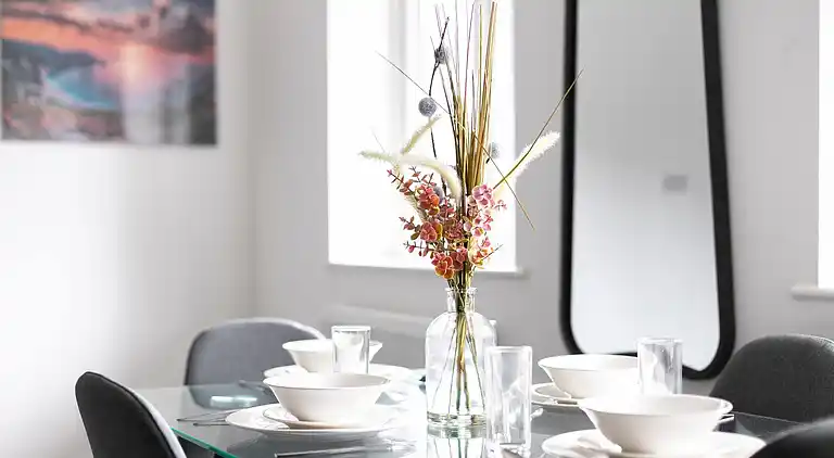 Skyvillion -vineyard Court- Enfield 1-bed Wgarden