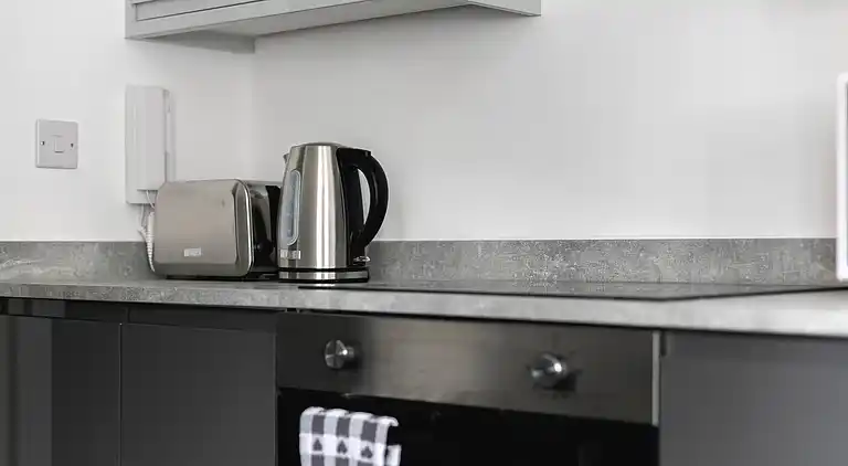 Skyvillion -vineyard Court- Enfield 1-bed Wgarden