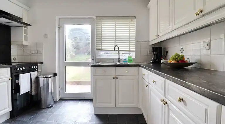 Skyvillion - Valley Way - 3bed House In Stevenage