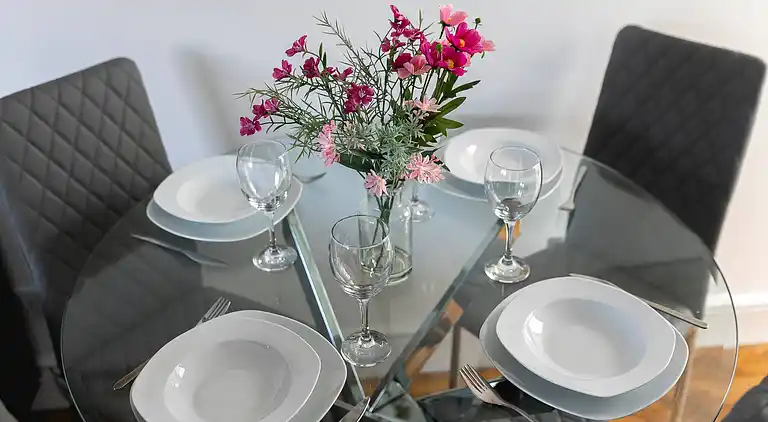 Skyvillion - Enfield 4bed House W garden & Parking