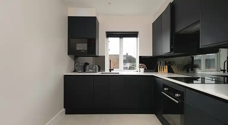 Skyvillion -4bed Cozy Cockfosters Apt Mins To Tube