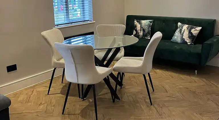 Skyvillion -4bed Cozy Cockfosters Apt Mins To Tube