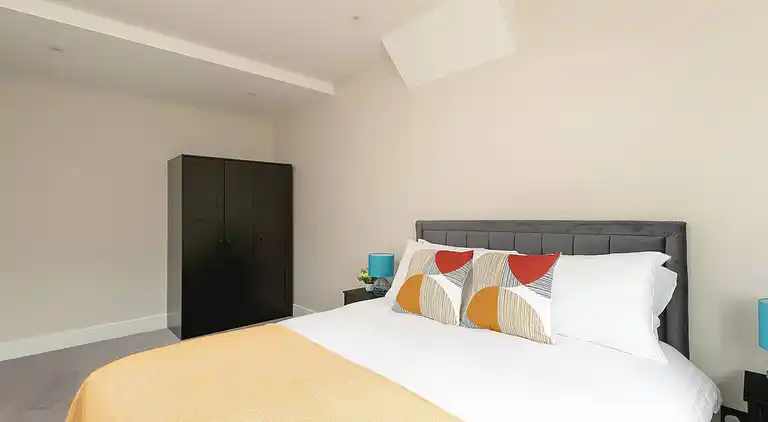 Skyvillion -4bed Cozy Cockfosters Apt Mins To Tube