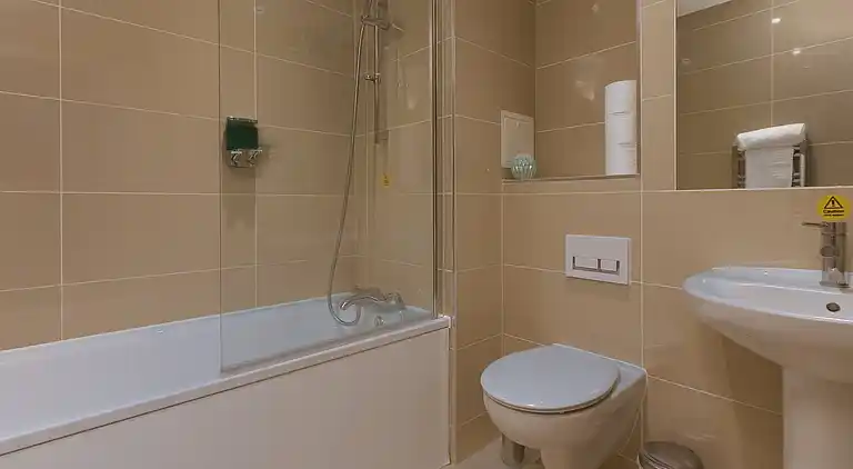 Skyvillion  1bed Enfield Flat W balcony & parking