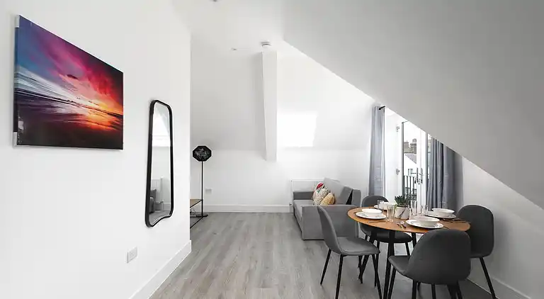 Skyvillion -vineyard Court Enfield 1bed Wbalcony