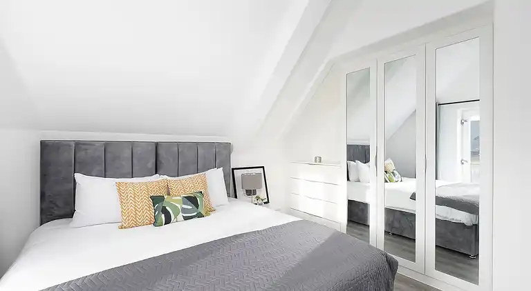 Skyvillion -vineyard Court Enfield 1bed Wbalcony