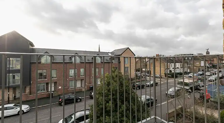 Skyvillion -vineyard Court Enfield 1bed Wbalcony
