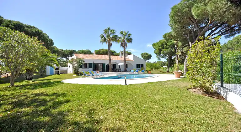 In der Nähe von Stränden und allen Annehmlichkeiten,