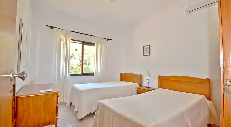 In der Nähe von Stränden und allen Annehmlichkeiten,