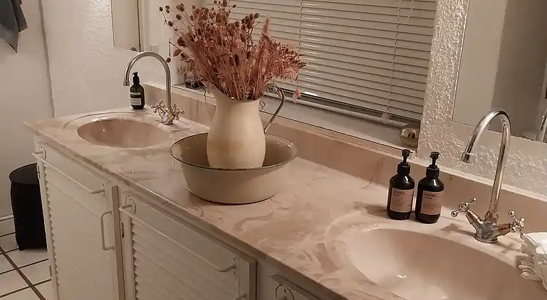 Hyggeligt hus på landet  i roligt område.