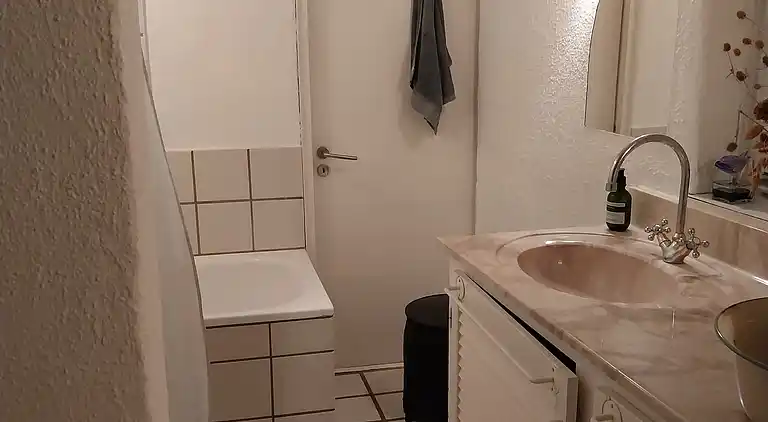 Hyggeligt hus på landet  i roligt område.