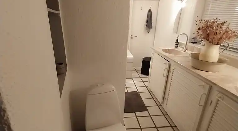 Hyggeligt hus på landet  i roligt område.