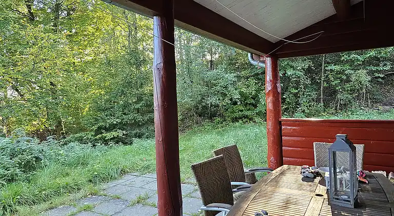 Charmantes, älteres Ferienhaus in der Natur