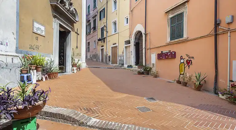 Sky Room Carrara Hydromassage mit Parkplatz