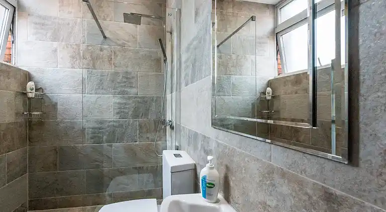 Stylish apartment 12 minutes by tube from Oxford Street free