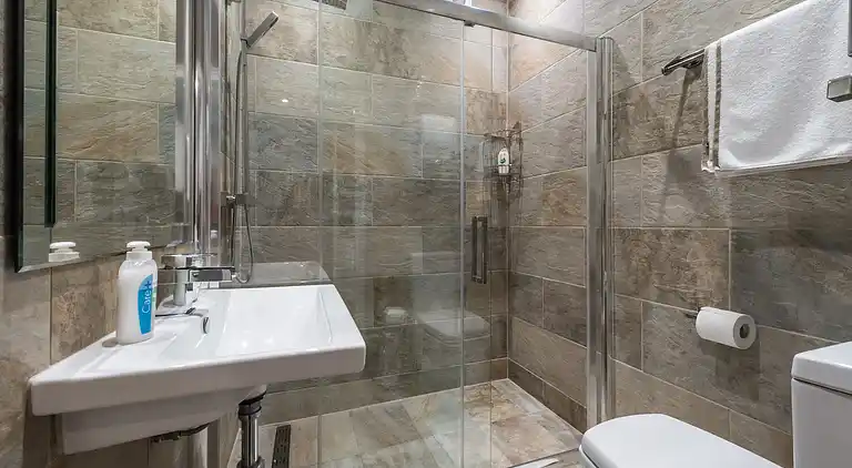 Stylish apartment 12 minutes by tube from Oxford Street free