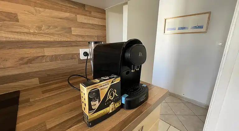 Cannes center - very practical - all comfort