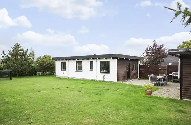 Gemütliches Ferienhaus in Strandnähe.