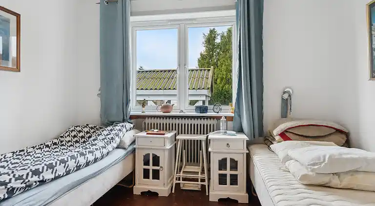 Hyggeligt og ældre sommerhus i Asaa