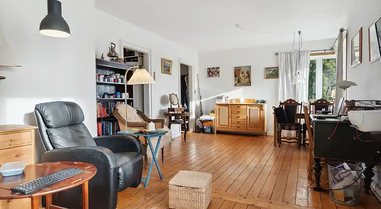 Hyggeligt og ældre sommerhus i Asaa