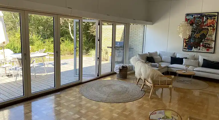 Sommerhus 400 meter fra vandet og havn