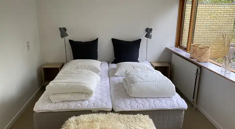 Sommerhus 400 meter fra vandet og havn