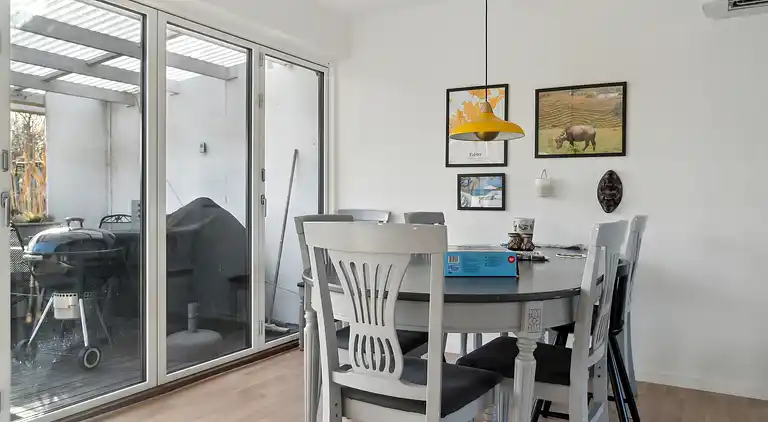 Feriehus med flott utsikt over havet og Bogø