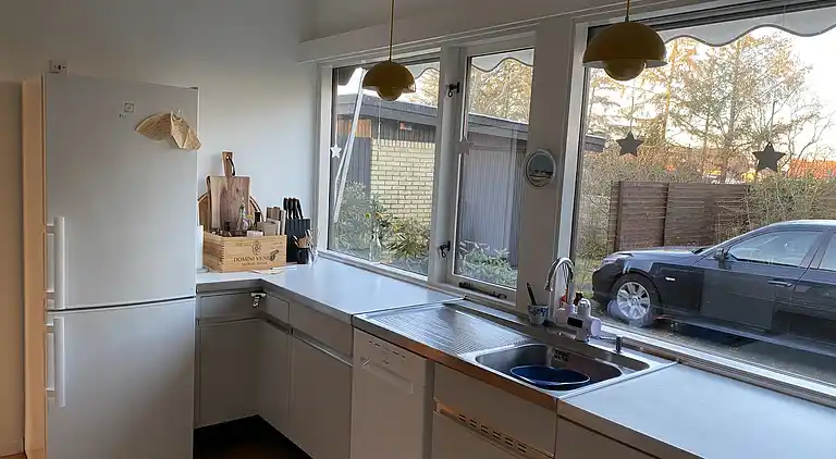 Sommerhus 400 meter fra vandet og havn